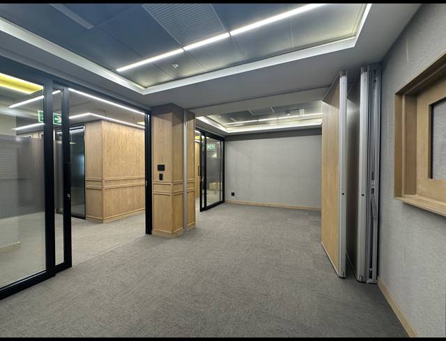 552M² OFFICE TO LET IN SANDTON CENTRAL
